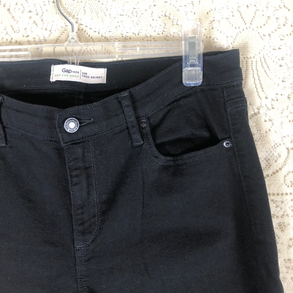 GAP True Skinny mid-rise 32R [used] - Picture 5 of 7